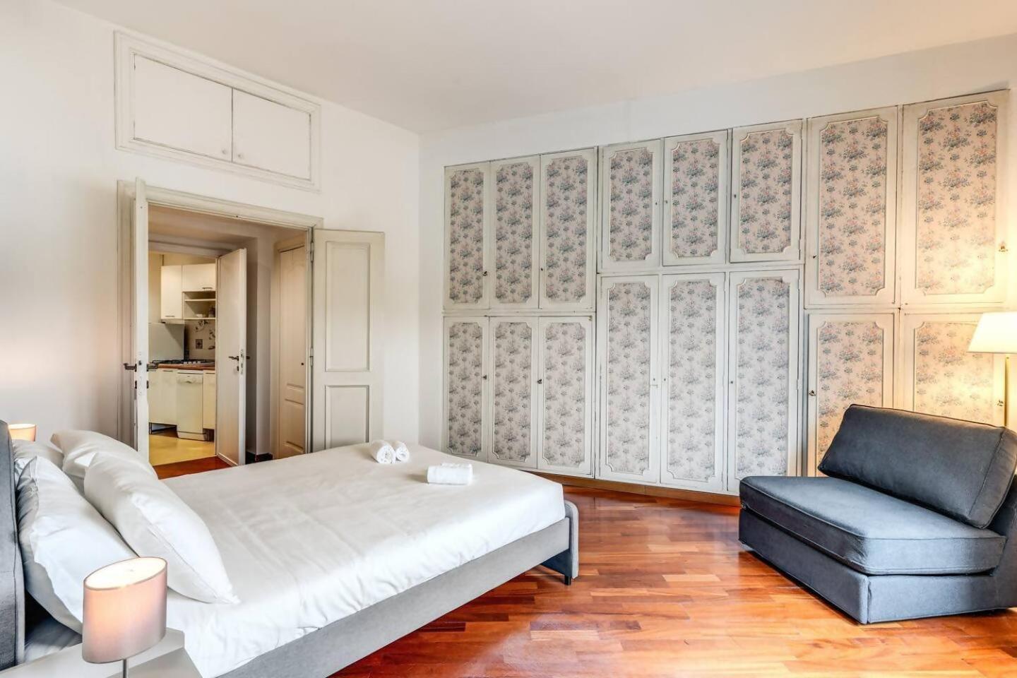 Splendid Flat On The Tiber River Roma Exterior foto